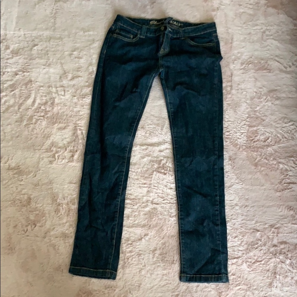 Women’s blue jeans